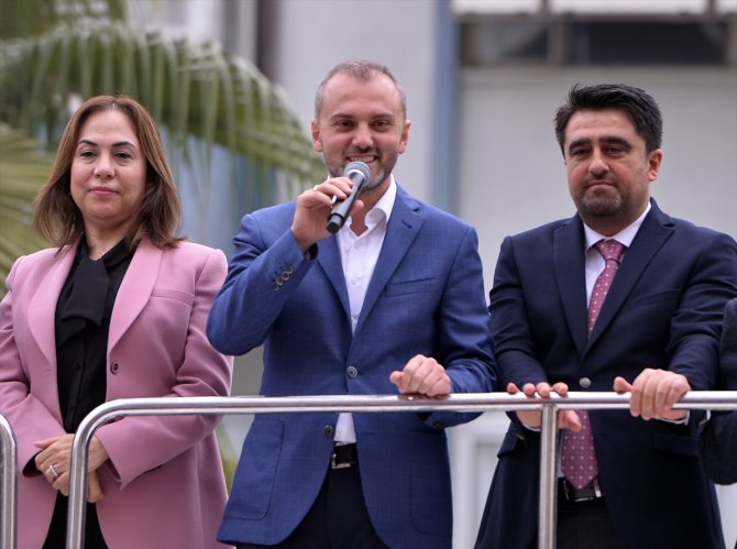 AK Parti Genel Başkan Yardımcısı Erkan Kandemir: "Sukutuhayale uğradılar"