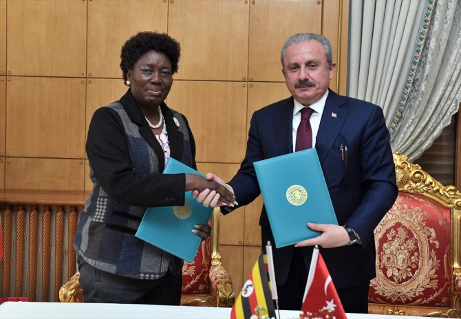 Uganda Meclis Başkanı Kadaga TBMM'de