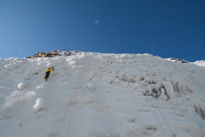 Tunç Fındık, Everest'e oksijen tüpsüz tırmanan ilk Türk olmak istiyor