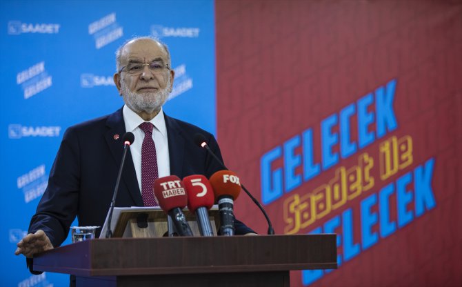 Saadet Partisi Genel Başkanı Karamollaoğlu: "İdlib'de bir katliam yaşanıyor"