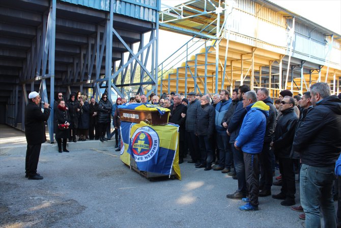 Menemenspor'un eski başkanı Aydın Şahin, son yolculuğuna uğurlandı