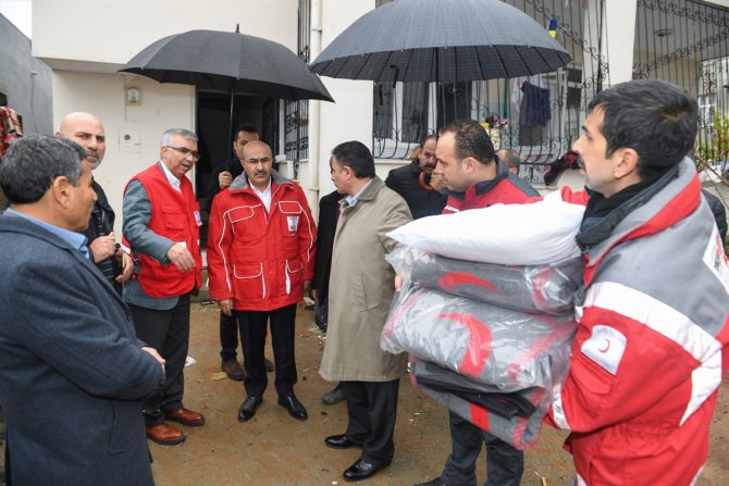 Adana'da sağanaktan oluşan mağduriyetler gideriliyor