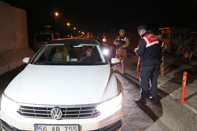 Mehmetçik yeni yılı "elleri tetikte" karşıladı