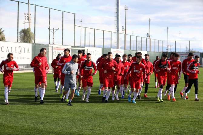 Lider Sivasspor, ikinci yarı hazırlıklarına devam etti