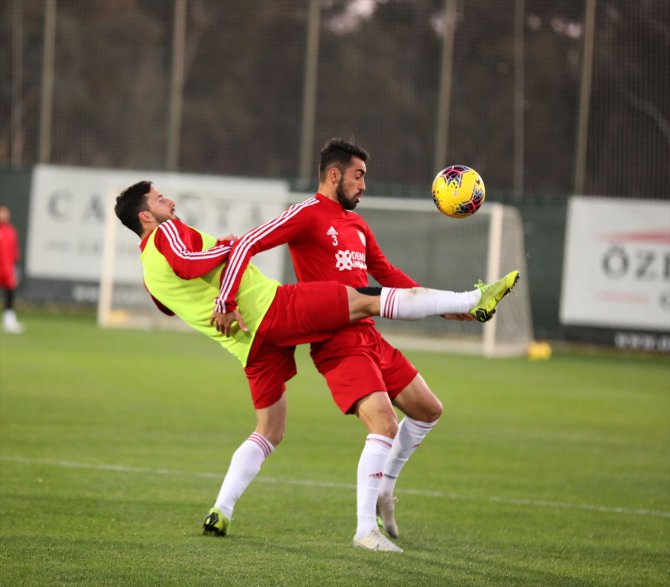 Sivasspor, ikinci yarı hazırlıklarını sürdürdü