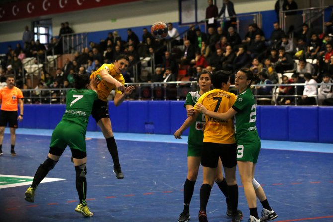 Hentbol: Kadınlar EHF Kupası