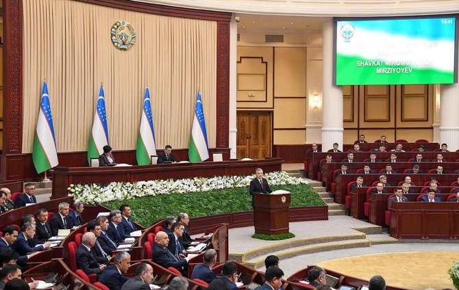 Özbekistan'da Abdulla Aripov yeniden başbakan oldu