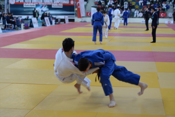 İşitme Engelliler Judo Türkiye Şampiyonası Kilis'te yapıldı