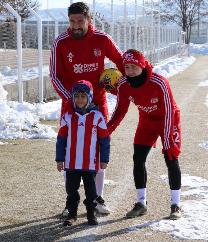 Sivasspor ligde ve kupada sonuna kadar gitmek istiyor