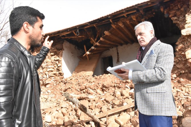 Adıyaman'da deprem sonrası hasar tespit çalışmaları sürdürülüyor