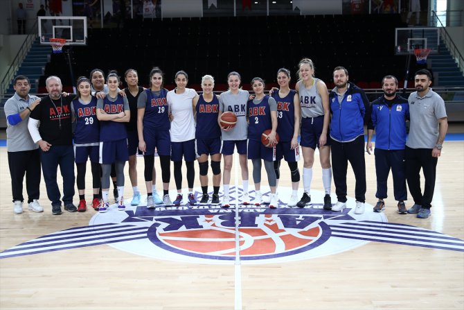 Büyükşehir Belediyesi Adana Basketbol'da hedef FIBA Avrupa Kupası'na katılmak