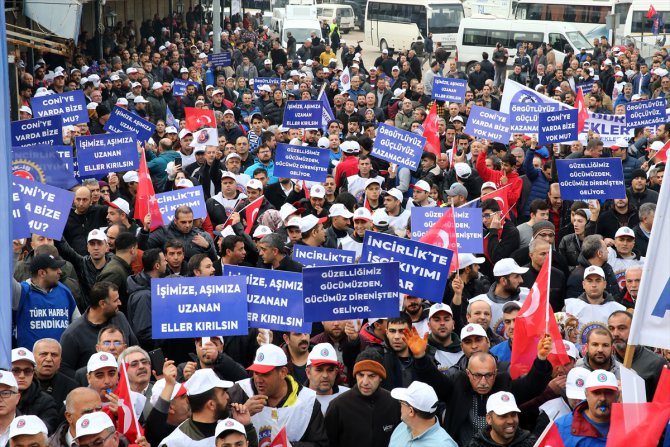 İncirlik Hava Üssü'ndeki işten çıkarma kararı protesto edildi