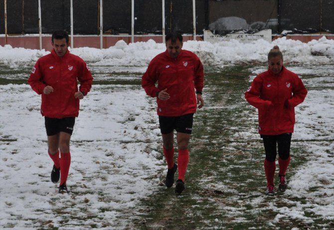 Trabzon'da futbola kar engeli