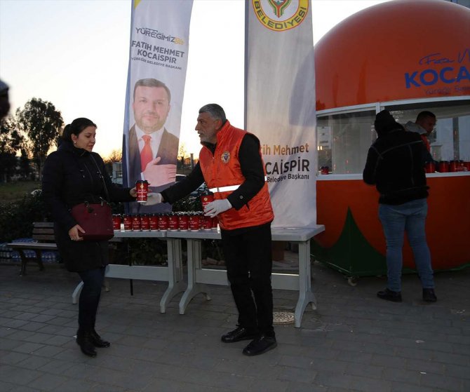 Adana'da hasta yakınlarına çorba ikramı