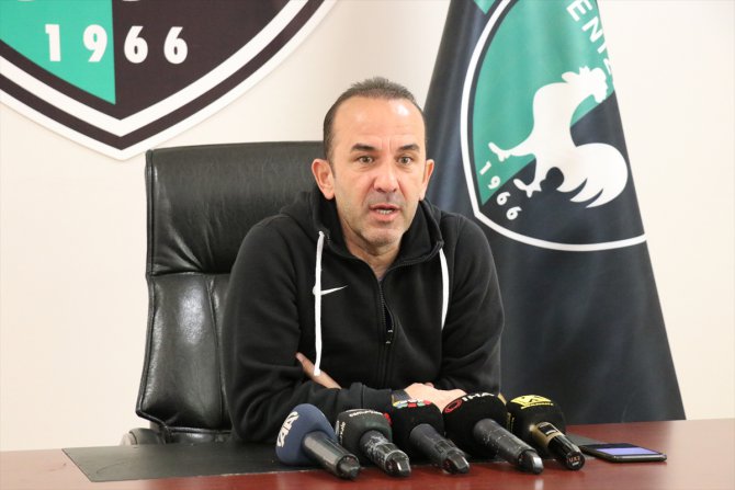 Denizlispor Teknik Direktörü Özdilek: "Kayserispor maçını kazanırsak önümüz açık"