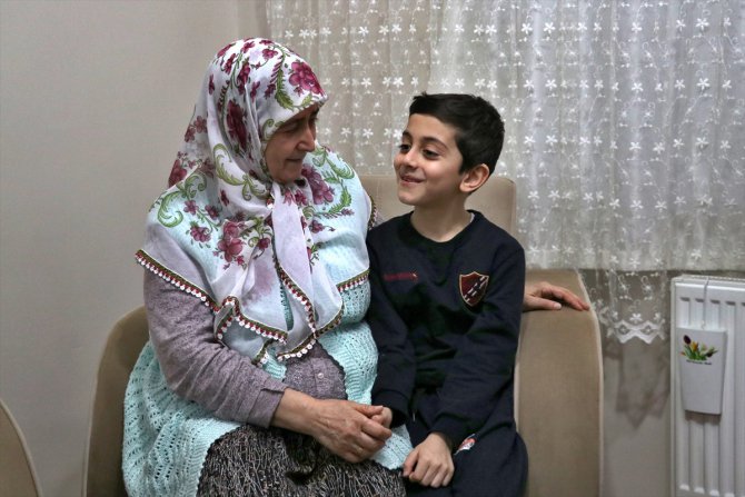 Elazığlı depremzede kadın, yardımlara ilişkin sözlerinin çarpıtıldığını söyledi