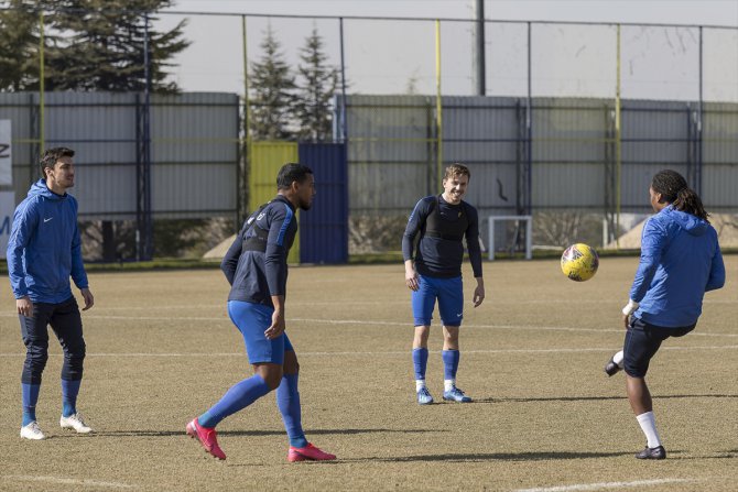 MKE Ankaragücü, Gençlerbirliği maçının hazırlıklarını sürdürdü