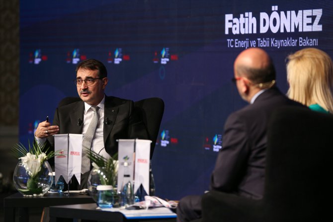 Bakan Dönmez: Üçüncü sondaj gemisi birkaç hafta içinde Türkiye'de