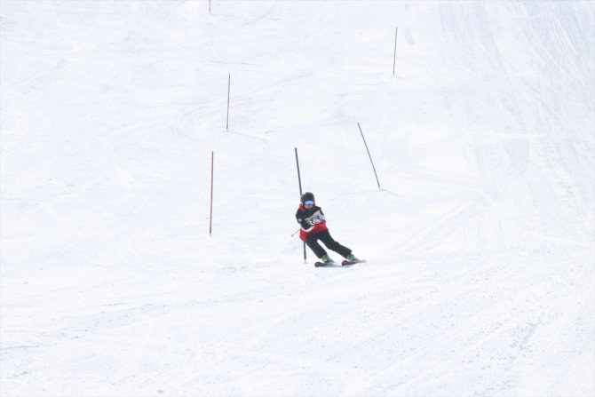 Başarının önündeki hiçbir engeli "Kader" görmedi