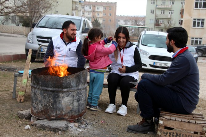 Elazığ'da depremzedelere psikososyal destek hizmeti devam ediyor