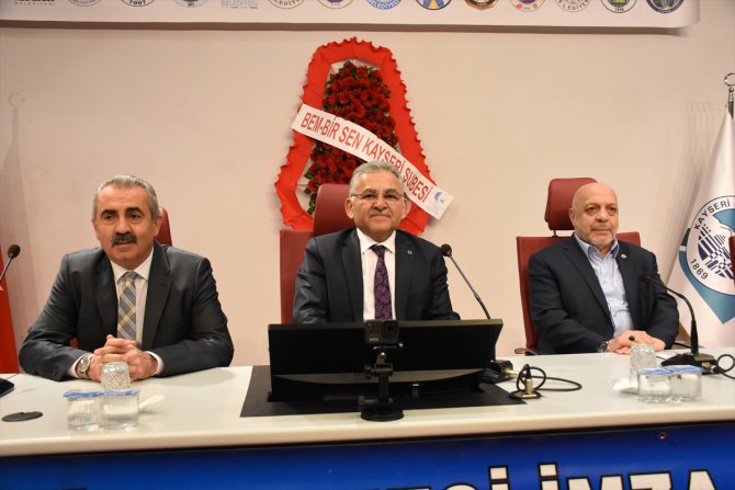 Kayseri'de 15 belediye toplu iş sözleşmesi imzaladı