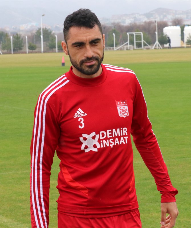 Sivassporlu Yasin Öztekin Antalyaspor maçını değerlendirdi: