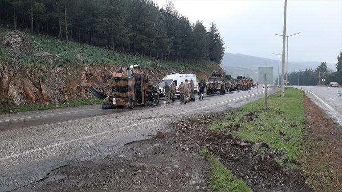 Kahramanmaraş'ta askeri araç devrildi: 2 yaralı