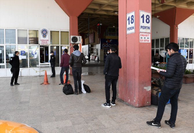 Adana'da "Seyahat İzin Kurulu"na yapılan 1562 başvurunun 855'i kabul edildi