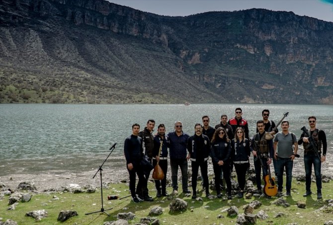 Siirt polisinden Türkçe, Kürtçe ve Arapça klip