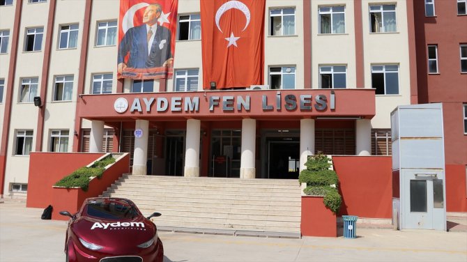 Aydem'den, Denizli'deki Fen Lisesi öğrencilerine hızlı internet hizmeti