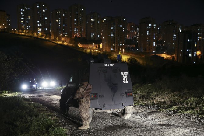 Başakşehir'deki hırsız-polis kovalamacasında 1 şüpheli yaralandı