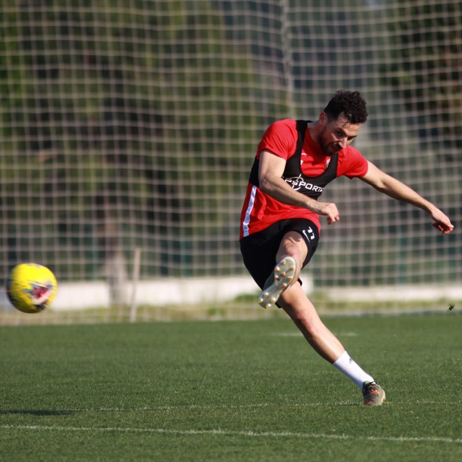 Antalyaspor Sinan Gümüş'ün bonservisini istiyor