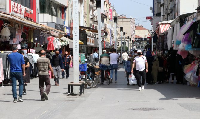 Doğu Marmara ve Batı Karadeniz'de "Evde kal" çağrısına kısmen uyuluyor