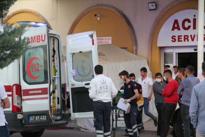 Mardin’de kamyonet devrildi: 1ölü, 6 yaralı