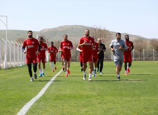 Sivasspor'da hazırlıklar sürüyor