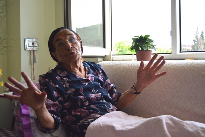 Gaziantepli 91 yaşındaki Suna nineden "19 Mayıs" şiiri