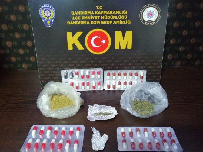 Balıkesir'de uyuşturucu operasyonunda 9 kişi yakalandı