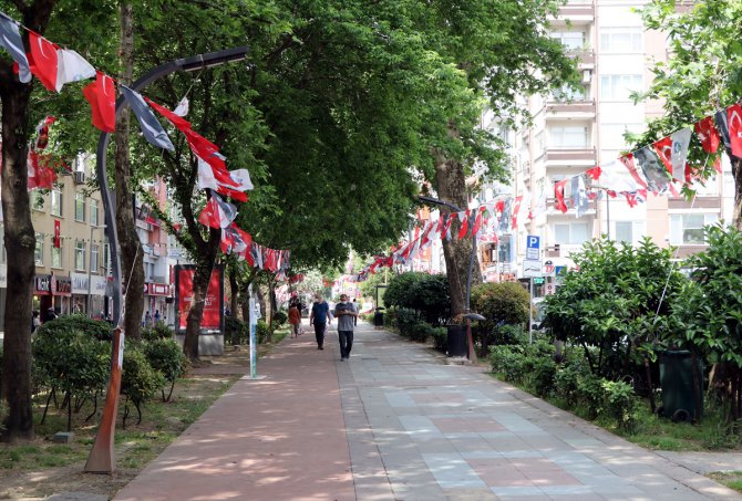 Doğu Marmara ve Batı Karadeniz'de "Evde kal" çağrısına kısmen uyuluyor