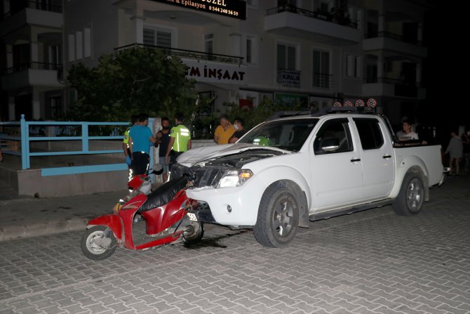 Muğla'da kamyonetin çarptığı motosiklet sürücüsü ağır yaralandı