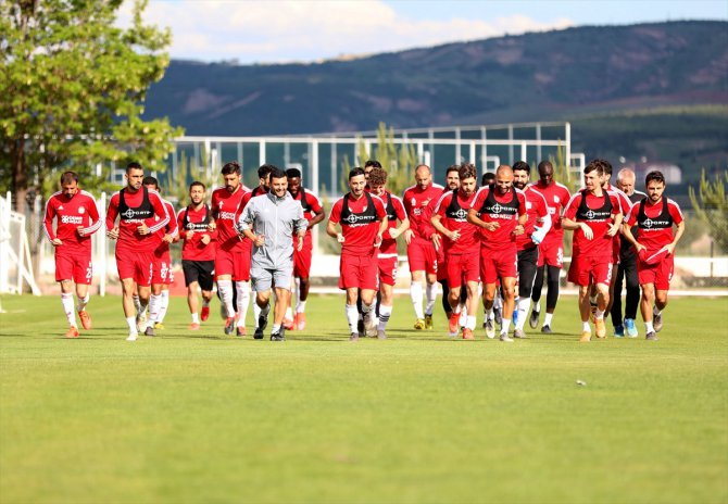 Sivasspor'da Denizlispor mesaisi sürüyor