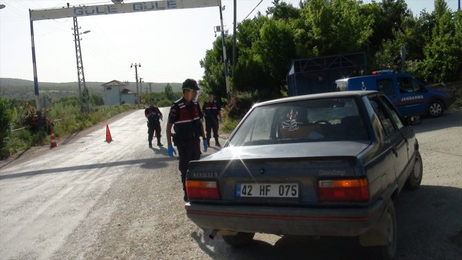 Konya'da 3 ev Kovid-19 tedbirleri kapsamında karantinaya alındı