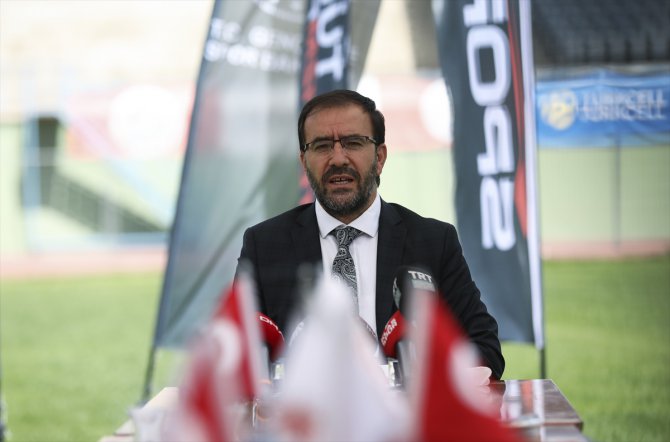 Fatih Çintimar: "Türkiye'de atletizm liglerinde artık yabancı sporcu yarıştırmayacağız''