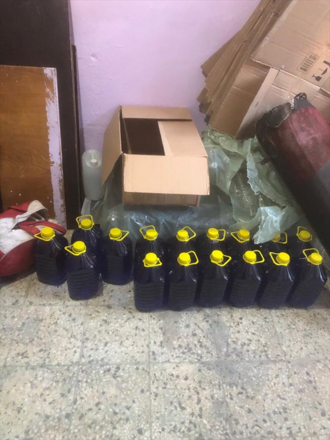 Adana'da 410 litre sahte içki ele geçirildi, 4 şüpheli yakalandı