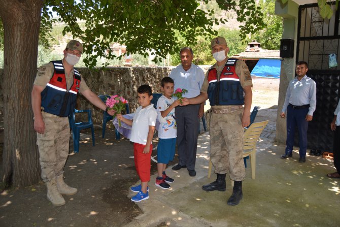 Gaziantep'te karantinaya alınan 11 evde hayat normale döndü