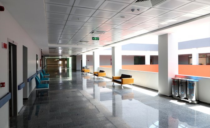 Samsun Eğitim Araştırma Hastanesine 37 milyon lira harcanarak yeni poliklinik binası yapıldı