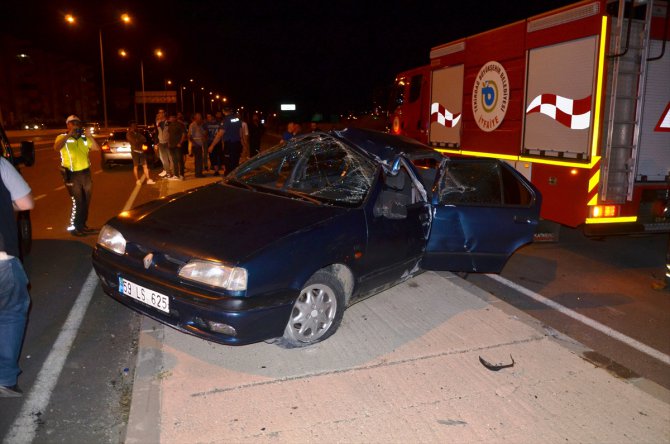 GÜNCELLEME - Tekirdağ'da devrilen otomobildeki 4 kişi yaralandı