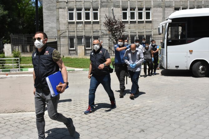 GÜNCELLEME - Samsun'da DEAŞ operasyonunda 11 şüphelinin gözaltı süresi uzatıldı