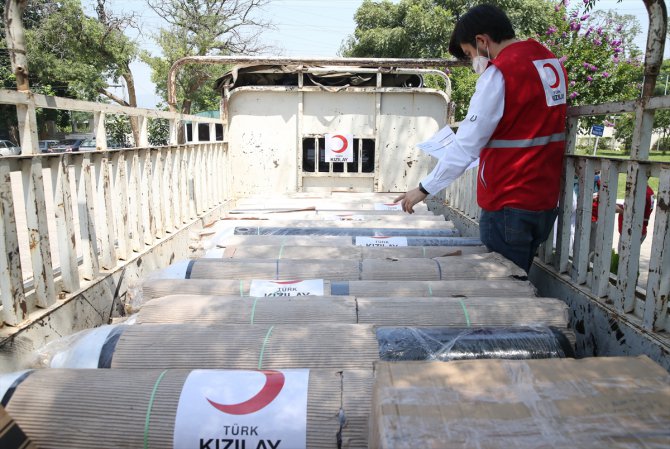 Türk Kızılaydan Pakistan'daki pandemi hastanesine "tıbbi ekipman" desteği