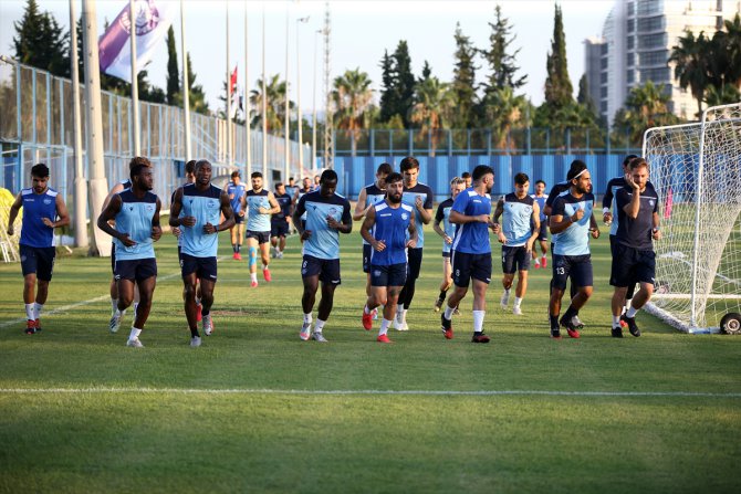 Adana Demirspor'un İstanbulspor maçı hazırlıkları sürüyor