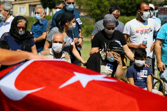 İzmir'de trafik kazasında ölen 2 orman personeli için tören